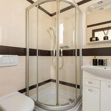 Golden - Great Location - Bright And Stylish In The Center - Plac Konstytucji Апартаменти