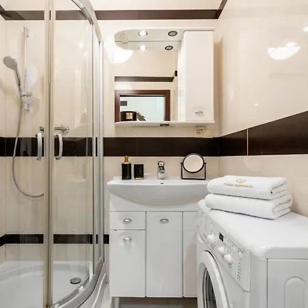Golden - Great Location - Bright And Stylish In The Center - Plac Konstytucji Апартаменти *
